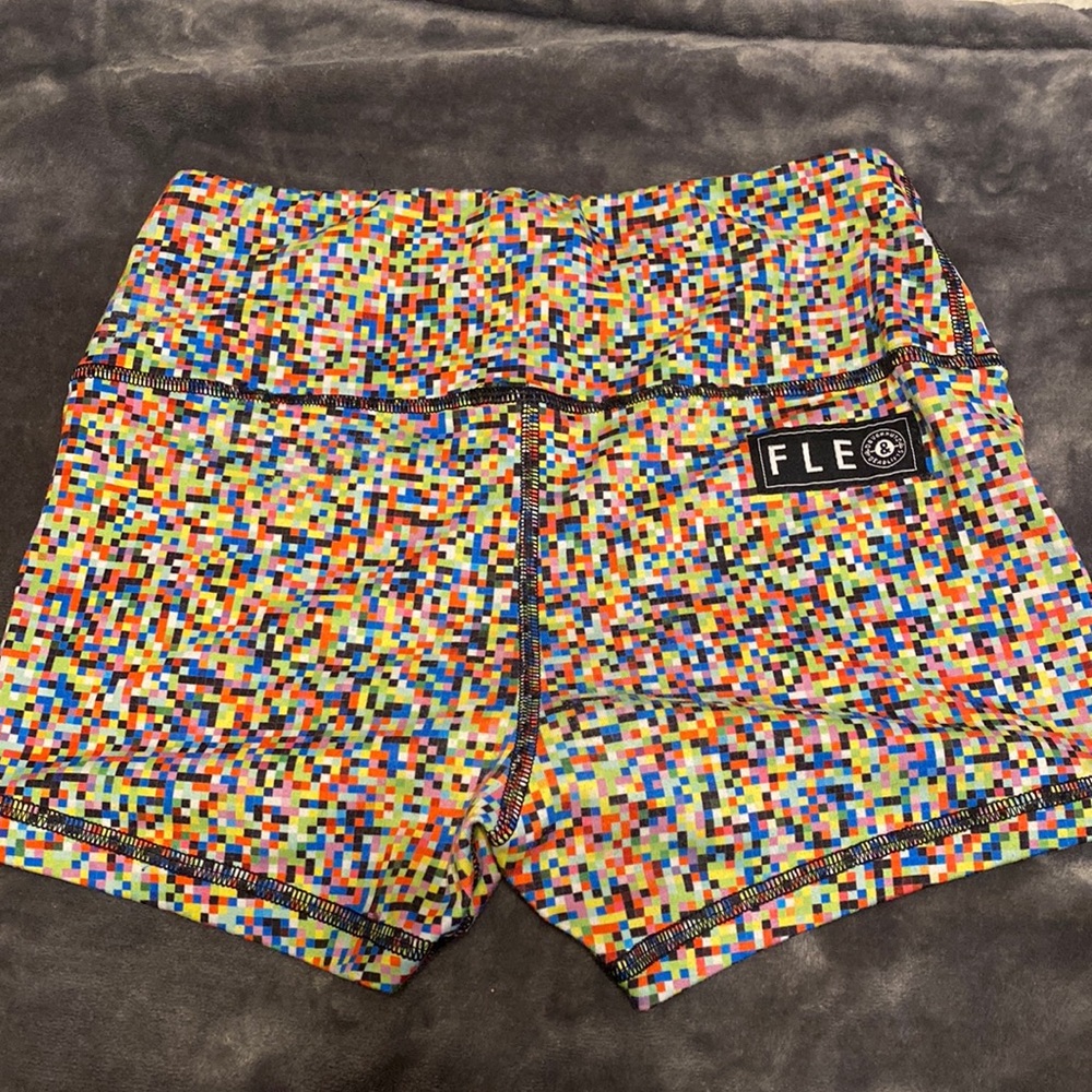 fleo short